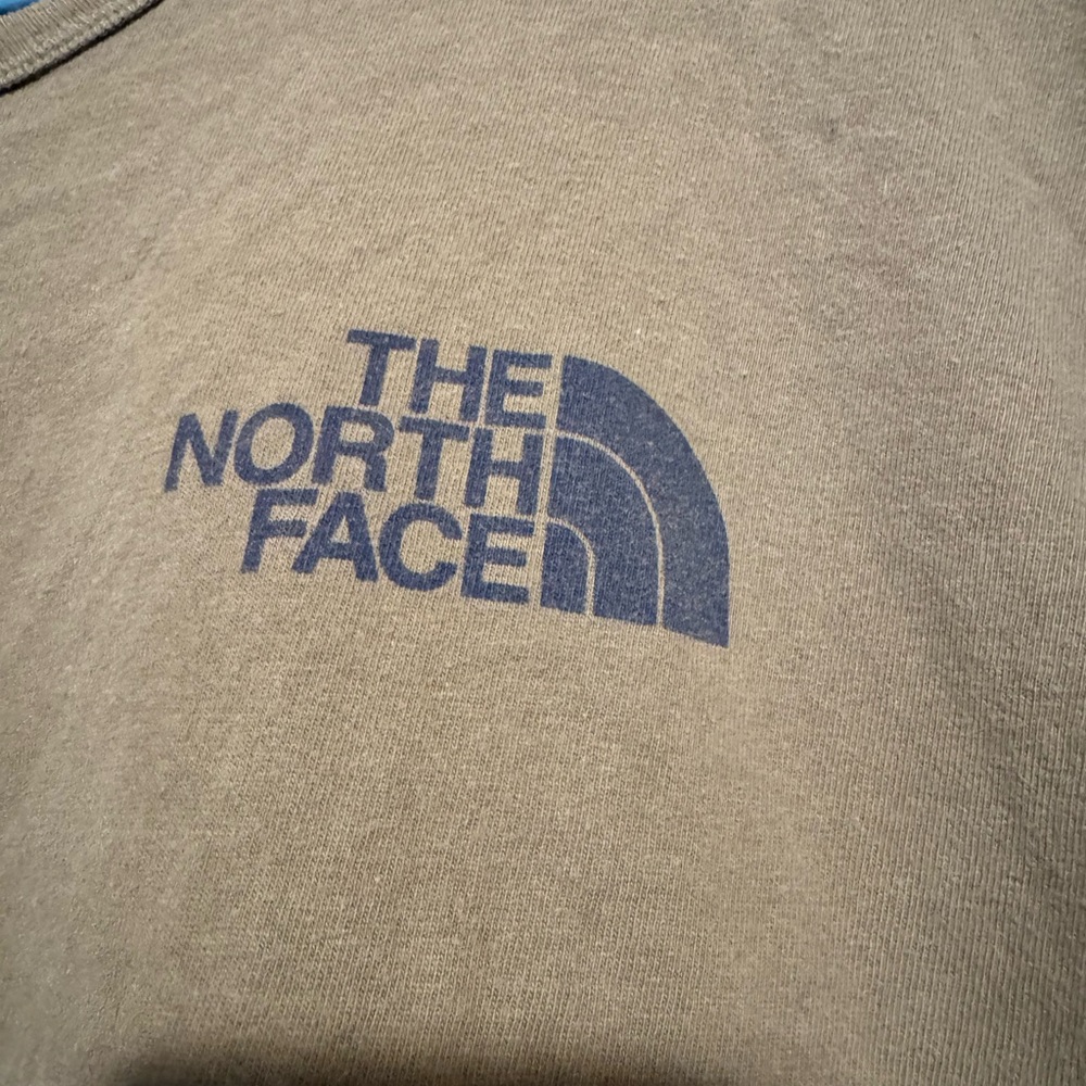 The North Face Men's Olive T-Shirt size lg army green. 2/26/b 39 - Picture 2 of 7
